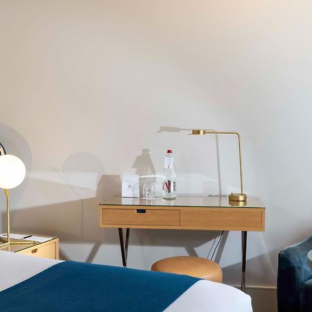 Hotel Le Marianne Париж Екстериор снимка